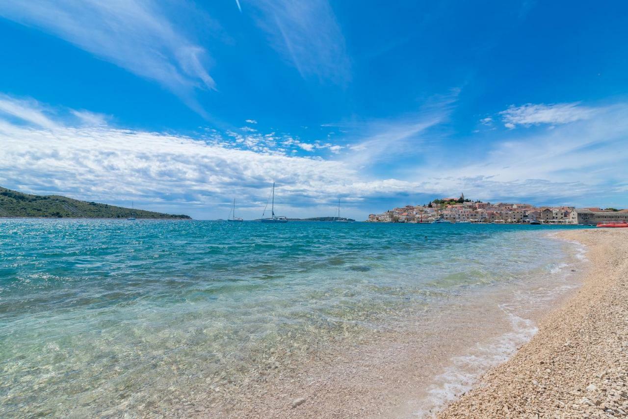 Beachfront Apartments Villa Sisa Primošten Dış mekan fotoğraf